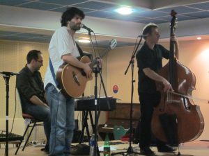L’Épopée rustre lors de son concert au lycée de Mirepoix